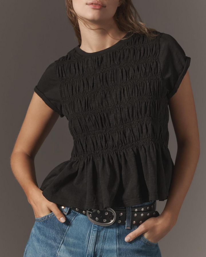 Ivy Manhattan | Ruffle Top