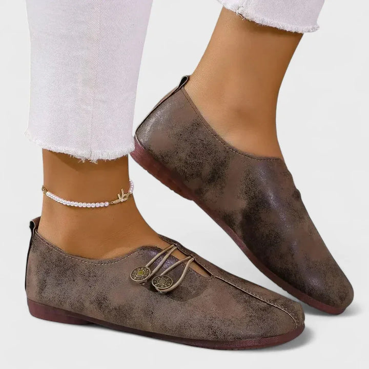 Lidia - Orthopedic loafers with artisanal design
