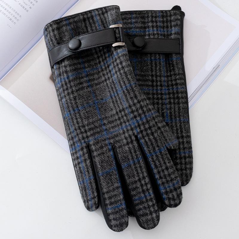 Ivy Manhattan | Patterned Touchscreen Gloves Ideal
