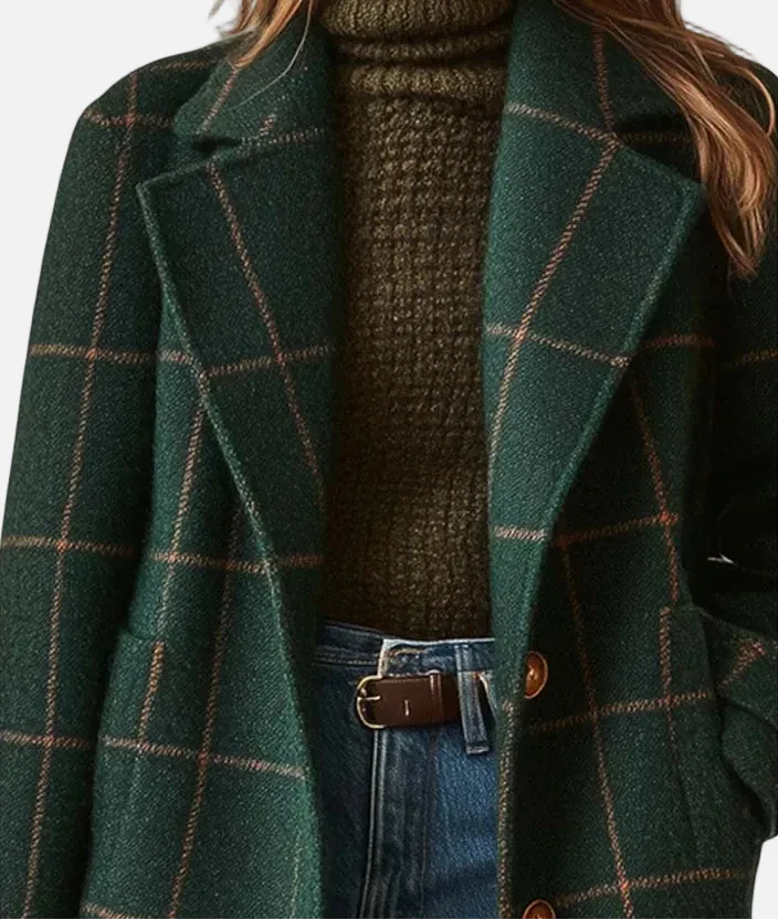 Ivy Manhattan | Checkered Base Coat