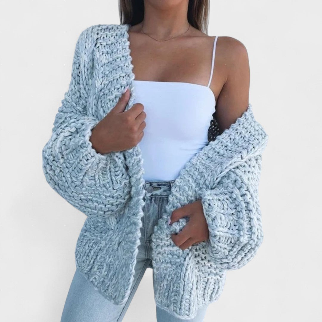 Ivy Manhattan | Fashion Item