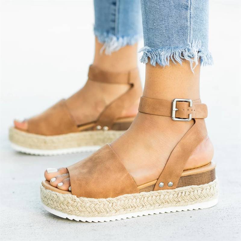 Stylish and Comfortable Sandals for Women | Eva