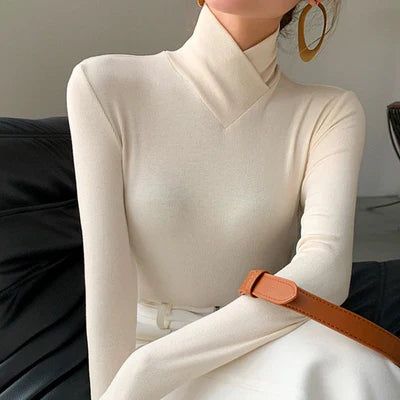 Ivy Manhattan | Elegant Stylish Long-sleeved Turtleneck
