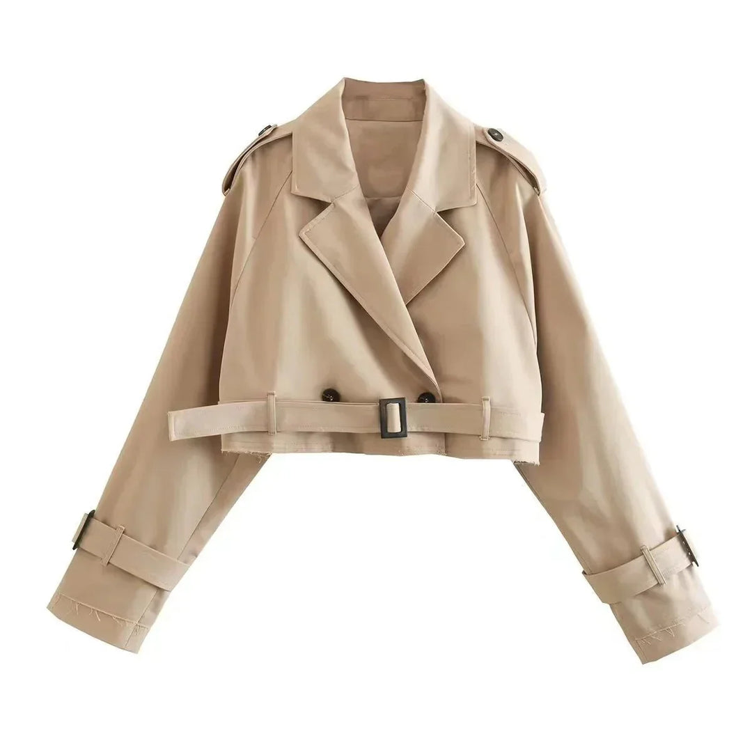 Ivy Manhattan | Zaynab Short Stylish Trench
